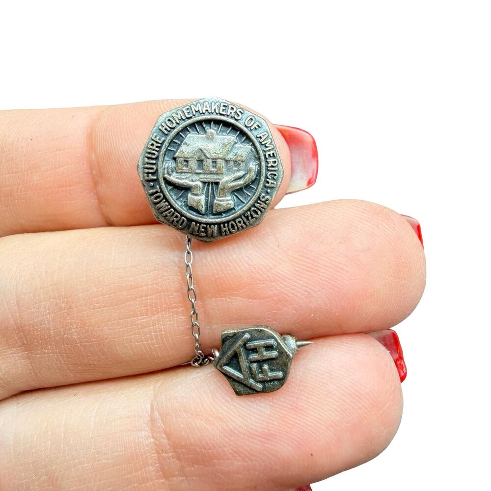 Vintage Future Homemakers of America FHA LGB  Silver Lapel Pin Chain
